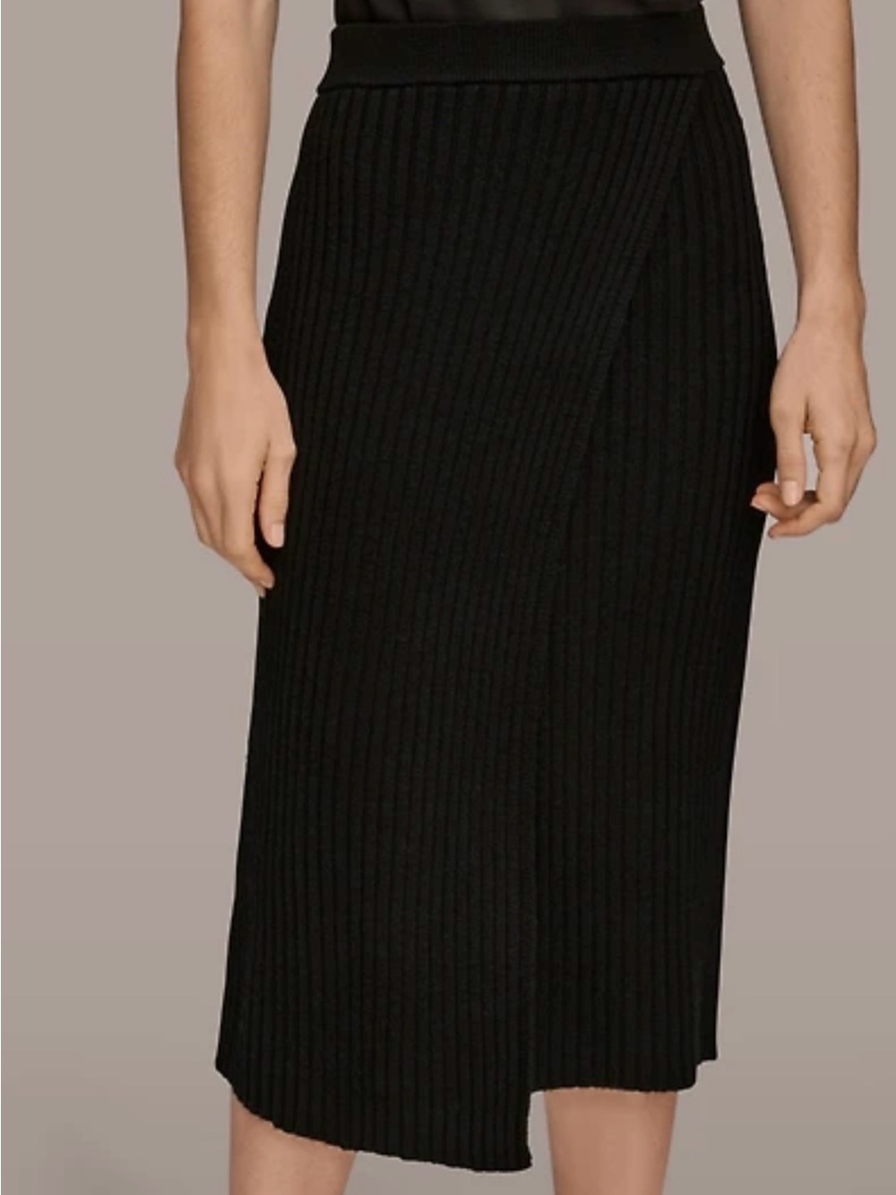 Donna Karan Black Ribbed Knit Midi Skirt